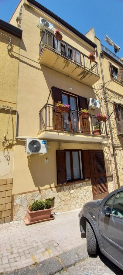 Casa Del Monte Bed & Breakfast Ена Екстериор снимка